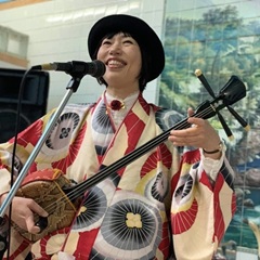清水 彩月