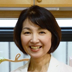 井田 典子